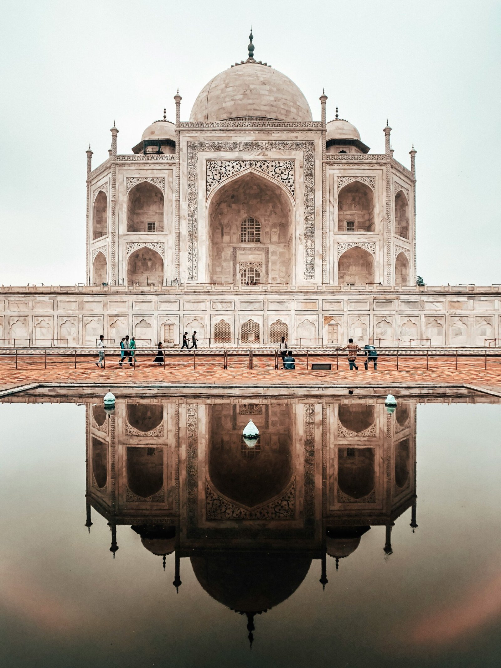 fahrul azmi bceexmxl9eq unsplash